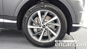 Genesis GV80 2.5T Бензин 2WD 2025 года из Южной Кореи