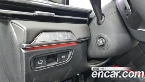 Genesis GV80 2.5T Бензин 2WD 2025 года из Южной Кореи