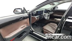 Hyundai Grandeur Exclusive 2024 года из Южной Кореи