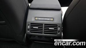 Land Rover Discovery Sport P250 Dynamic SE 2025 года из Южной Кореи