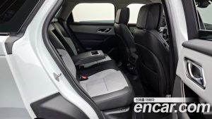 Land Rover Range Rover Velar 3.0 P400 Dynamic HSE 2025 года из Южной Кореи