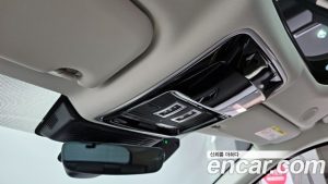 Land Rover Range Rover Velar 3.0 P400 Dynamic HSE 2025 года из Южной Кореи