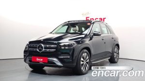 Mercedes-Benz GLE-Class GLE300d 4MATIC 2025 года из Южной Кореи