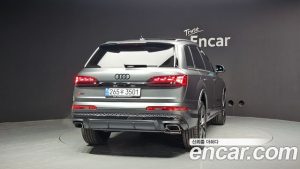 Audi Q7 55 TFSI 4WD Premium 2025 года из Южной Кореи
