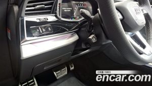 Audi Q7 55 TFSI 4WD Premium 2025 года из Южной Кореи