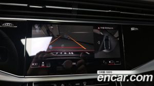 Audi Q7 55 TFSI 4WD Premium 2025 года из Южной Кореи