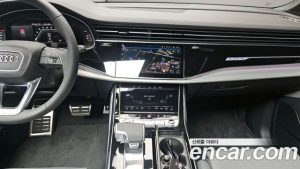 Audi Q7 55 TFSI 4WD Premium 2025 года из Южной Кореи
