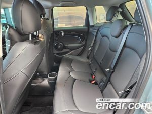 Mini Cooper 5Door MULTITONE Edition 2023 года из Южной Кореи