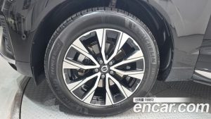 Volvo XC60 B6 ULTIMATE Bright 2024 года из Южной Кореи