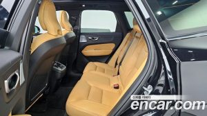 Volvo XC60 B6 ULTIMATE Bright 2024 года из Южной Кореи