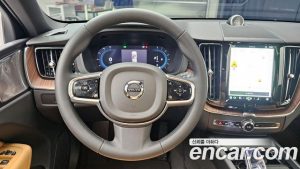 Volvo XC60 B6 ULTIMATE Bright 2024 года из Южной Кореи