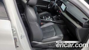 Kia K5 2.0 2024 года из Южной Кореи