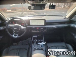 Kia K5 2.0 LPi() 2024 года из Южной Кореи