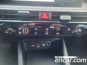 Kia K5 2.0 LPi() 2024 года из Южной Кореи