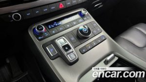 Hyundai Palisade Дизель 2.2 2WD 2024 года из Южной Кореи