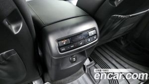 Hyundai Palisade Дизель 2.2 2WD 2024 года из Южной Кореи