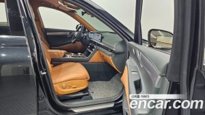 Genesis GV80 2.5T Бензин AWD 2025 года из Южной Кореи