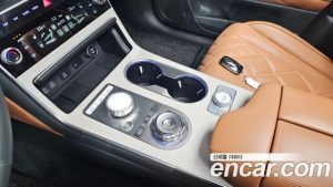 Genesis GV80 2.5T Бензин AWD 2024 года из Южной Кореи