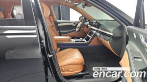 Genesis GV80 2.5T Бензин AWD 2024 года из Южной Кореи