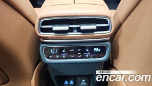 Genesis GV80 2.5T Бензин AWD 2024 года из Южной Кореи