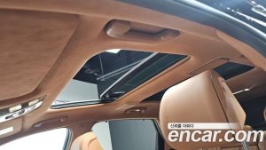 Genesis GV80 2.5T Бензин AWD 2024 года из Южной Кореи