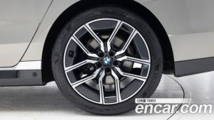 BMW 7-Series 740i xDrive M Sport 2024 года из Южной Кореи