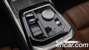 BMW 7-Series 740i xDrive M Sport 2024 года из Южной Кореи