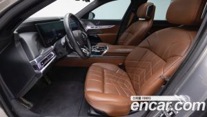 BMW 7-Series 740i xDrive M Sport 2024 года из Южной Кореи