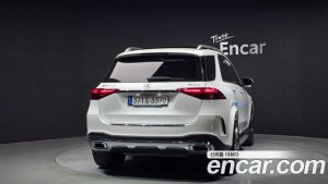 Mercedes-Benz GLE-Class GLE450 4MATIC 2023 года из Южной Кореи
