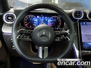 Mercedes-Benz GLC-Class GLC300 4MATIC Coupe 2025 года из Южной Кореи