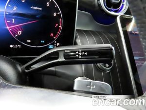 Mercedes-Benz GLC-Class GLC300 4MATIC Coupe 2025 года из Южной Кореи