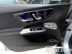 Mercedes-Benz GLC-Class GLC300 4MATIC Coupe 2025 года из Южной Кореи