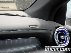 Mercedes-Benz GLC-Class GLC300 4MATIC Coupe 2025 года из Южной Кореи