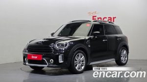 Mini Countryman CLASSIC Plus COMFORT PACK 2023 года из Южной Кореи