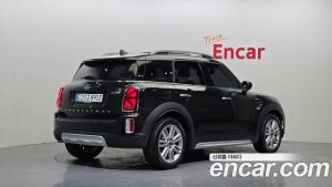 Mini Countryman CLASSIC Plus COMFORT PACK 2023 года из Южной Кореи