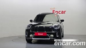 Mini Countryman CLASSIC Plus COMFORT PACK 2023 года из Южной Кореи