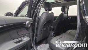 Mini Countryman CLASSIC Plus COMFORT PACK 2023 года из Южной Кореи