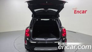 Mini Countryman CLASSIC Plus COMFORT PACK 2023 года из Южной Кореи