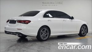 Mercedes-Benz E-Class E250 AMG Line 2023 года из Южной Кореи
