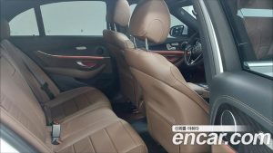 Mercedes-Benz E-Class E250 AMG Line 2023 года из Южной Кореи