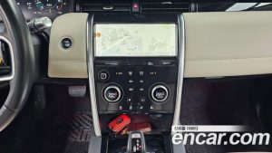 Land Rover Discovery Sport P250 SE 2022 года из Южной Кореи