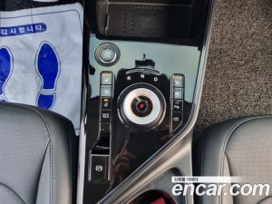 Kia Niro Signature 2025 года из Южной Кореи