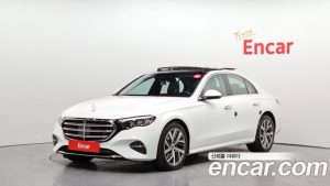 Mercedes-Benz E-Class E220d 4MATIC Exclusive 2024 года из Южной Кореи
