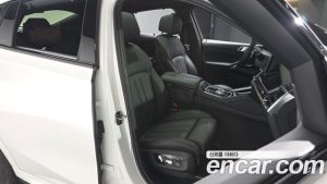 BMW X6 xDrive40i M Sport 2025 года из Южной Кореи