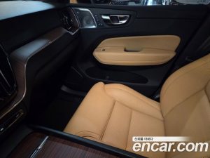 Volvo XC60 T8 ULTIMATE Bright 2024 года из Южной Кореи