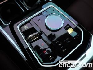 BMW 7-Series 740i xDrive M Sport Limited 2025 года из Южной Кореи