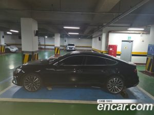 Audi A5 40 TFSI 4WD Premium Sportback 2023 года из Южной Кореи