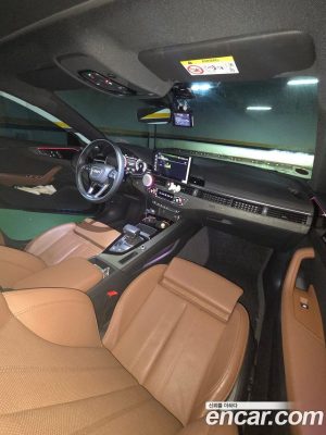 Audi A5 40 TFSI 4WD Premium Sportback 2023 года из Южной Кореи