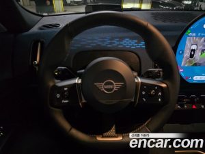Mini Countryman ALL4 Favoured 2024 года из Южной Кореи