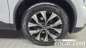 Renault-KoreaSamsung QM6 2.0 GDe LE Signature 2WD 2023 года из Южной Кореи